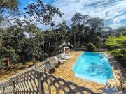 Chácara à venda com 4 dormitórios 2 Suítes,1470 m² por...