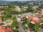 Chácara à Venda dentro da cidade, com 4 dormitórios 2...