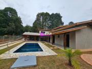 Chácara à venda em condomínio com 3 dorm 1 suíte piscina...