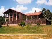 Chácara à Venda em Condomínio Fechado na Serrinha,...