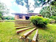 Chácara à Venda no Condomínio Colinas do Mosteiro de...