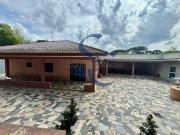 CHACARÁ A VENDA NO UMBARÁ CASA COM 3 SUÍTES