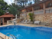 Chácara c/ escritura: 2 casas, Piscina, Mini SPA c/...