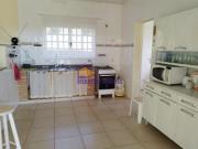 Chacara com1.336 metros, 3 suites em condominio Ibiuna sp