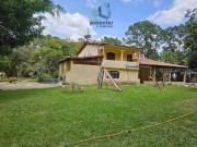 Chácara com 06 dormitórios em Mairinque