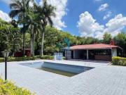 Chácara com 07 dormitórios em condomínio em Itu