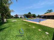 Chácara com 07 suítes no condomínio Porta do Sol