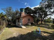 Chácara com 09 dormitórios em Mairinque