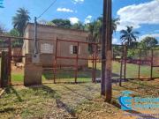 Chácara com 1000m² no Condomínio Quintas do Bosque em...