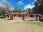 Chácara com 17.000 m² à venda em região tranquila de Atibaia