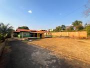 Chácara com 2 dormitórios à venda, 1000 m² por R$...