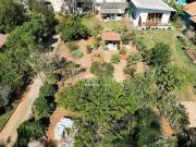 Chácara com 2 dormitórios à venda, 1046 m² por R$...