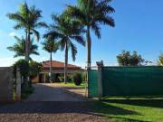 Chácara com 2 dormitórios à venda, 1047 m² por R$...