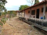 Chácara com 2 dormitórios à venda, 504 m² por R$...