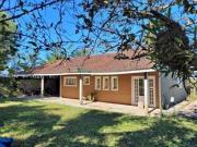 Chácara com 3 dormitórios à venda, 10000 m² por R$...