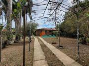 Chácara com 3 dormitórios à venda, 1045 m² por R$...