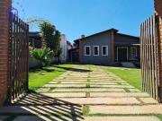 Chácara com 3 dormitórios à venda, 1200 m² por R$...