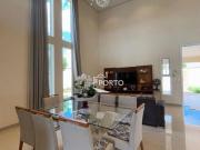 Chácara com 3 dormitórios à venda, 1300 m² por R$...