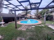 Chácara com 3 dormitórios à venda, 1537 m² por R$...