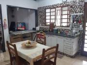 Chácara com 3 dormitórios à venda, 1970 m² por R$...