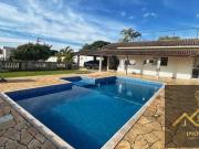 Chácara com 3 dormitórios à venda, 204m² por R$ 860.000...