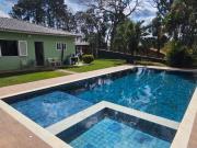 Chácara com 3 Quartos e 2 banheiros à Venda, 1.290 m²...