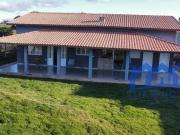 Chácara com 3 Quartos e 3 Banheiros à Venda, 1.340 m²...