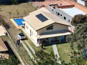 Chácara com 3 Quartos e 4 banheiros à Venda, 1.509 m²...