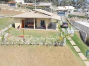 Chácara com 3 Quartos e 6 banheiros à Venda, 1000m² por...