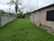 Chácara com 3 quartos e espaço para piscina em Itanhaém