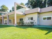 Chácara com 4 dormitórios à venda, 12000 m² por R$...