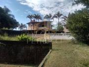 Chácara com 4 dormitórios à venda, 1200 m² por R$...