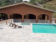 Chácara com 4 dormitórios à venda, 16239 m² por R$...