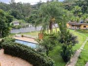 Chácara com 4 dormitórios à venda, 2131 m² por R$...