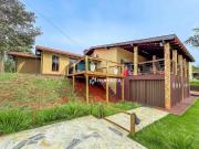 Chácara com 4 dormitórios à venda, 2515 m² por R$...