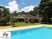 Chácara com 4 dormitórios à venda, 2 m² por R$...