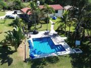 Chácara com 4 dormitórios à venda, 3400 m² por R$...