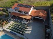 Chácara com 4 dormitórios à venda, 5500 m² por R$...