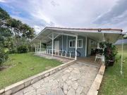 Chácara com 4 dormitórios à venda, 2400 m² por R$...