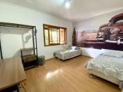 Chácara com 5 dormitórios à venda, 1087 m² por R$...