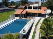 Chácara com 5 dormitórios à venda, 1900 m² por R$...