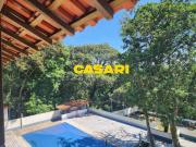 Chácara com 5 Dormitórios, Piscina e Quadras Esportivas...