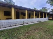 Chácara com 5 quartos sendo 3 suítes, lago, piscina...