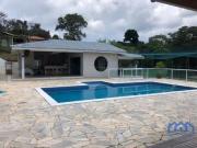 Chácara com 6 quartos e 7 banheiros, 3.000m² por R$...