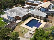 Chácara com 6 quartos e 8 banheiros à Venda, 4100 m² por...