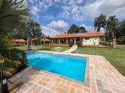 Chácara com 7 dormitórios à venda, 5101 m² por R$...