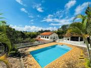 Chácara com 7 dormitórios à venda, 8500 m² por R$...