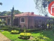 Chácara com 8 dormitórios à venda, 10000 m² por R$...