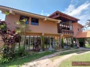 Chácara com 8 dormitórios à venda, 2500 m² por R$...