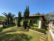 Chácara com lago e nascente antes do Centro de Ibiúna